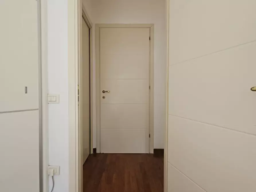 Immagine 15 di Appartamento in vendita  in Viale Dardanelli a Rimini
