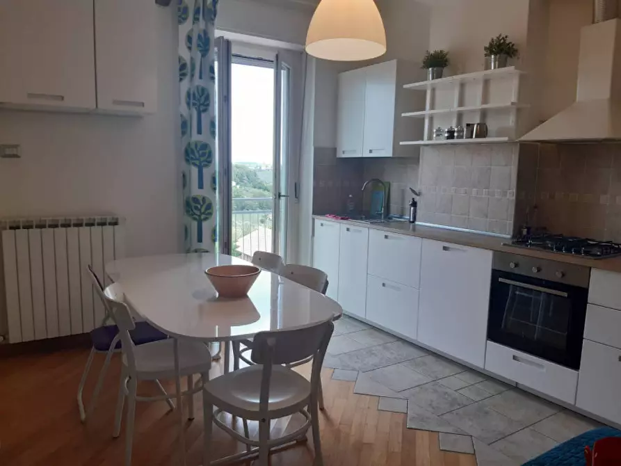 Immagine 1 di Casa indipendente in affitto  in VIA BORGHI 26 a Macerata