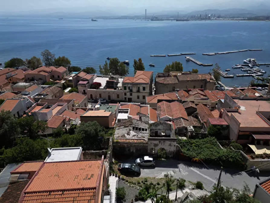Immagine 5 di Casa indipendente in vendita  in Via Roccazze a Milazzo