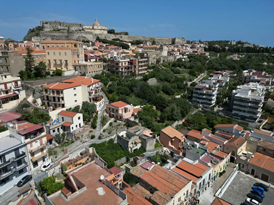 Immagine 8 di Casa indipendente in vendita  in Via Roccazze a Milazzo