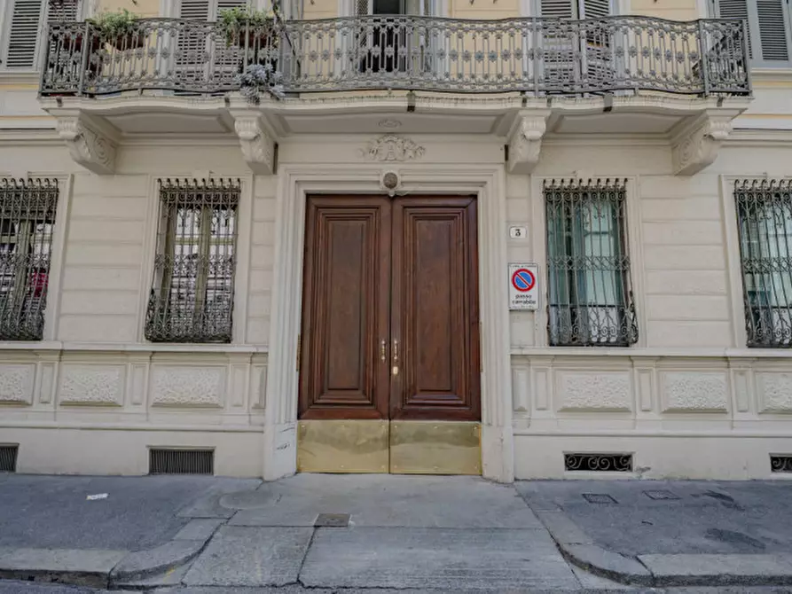 Immagine 21 di Appartamento in affitto  in Via Legnano, 3 a Torino