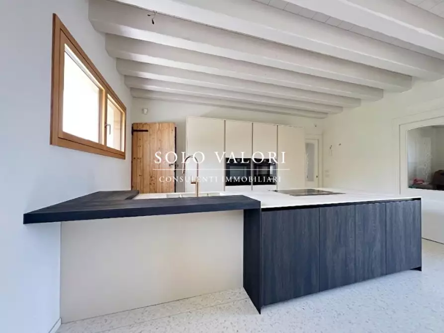 Immagine 6 di Villa in vendita  a Crocetta Del Montello