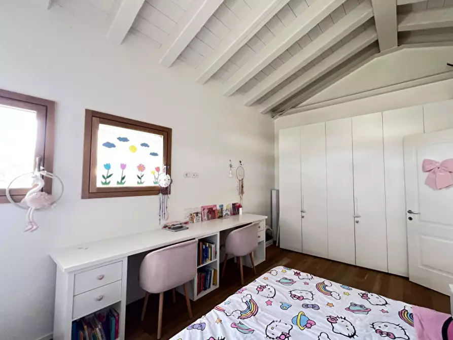 Immagine 20 di Villa in vendita  a Crocetta Del Montello