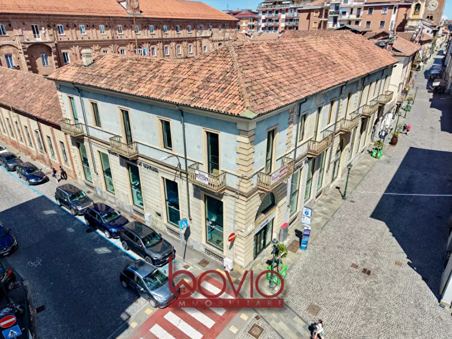 Immagine 4 di Ufficio in vendita  in PIAZZA GENERALE CARLO ALBERTO DALLA CHIESA 1 a Chivasso