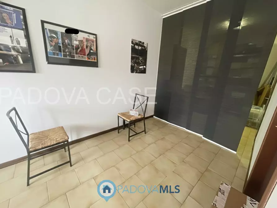 Immagine 2 di Ufficio in vendita  in Via Altichiero a Padova