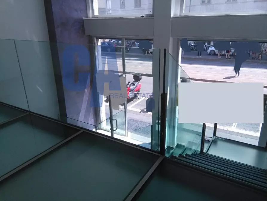 Immagine 11 di Negozio in affitto  in PIAZZA MISSORI GIUSEPPE a Milano