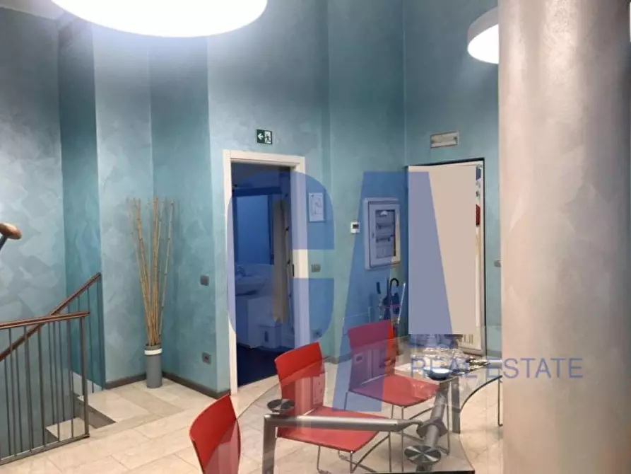 Immagine 16 di Negozio in affitto  in PIAZZA DIAZ ARMANDO a Milano