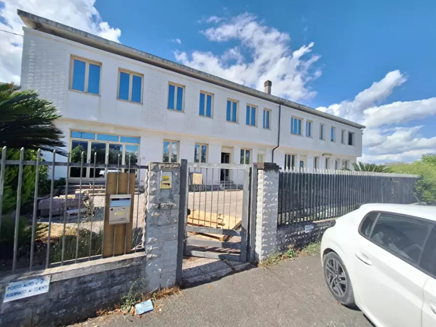 Immagine 1 di Capannone industriale in vendita  in Via Francesca Nord, 90, 56020 Santa Maria A Monte PI, Italia a Santa Maria A Monte
