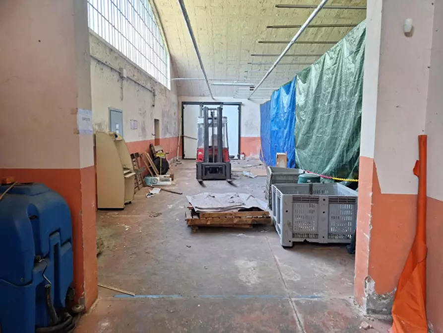 Immagine 14 di Capannone industriale in vendita  in Via Francesca Nord, 90, 56020 Santa Maria A Monte PI, Italia a Santa Maria A Monte