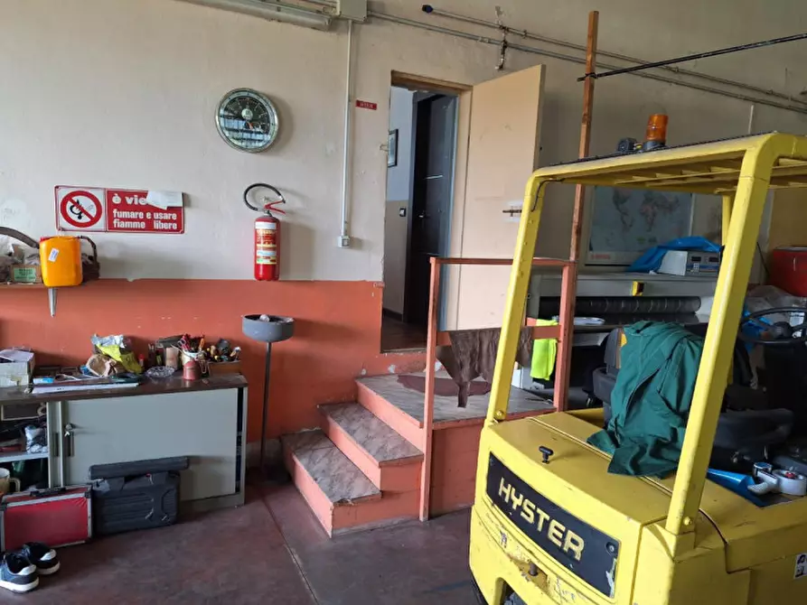 Immagine 19 di Capannone industriale in vendita  in Via Francesca Nord, 90, 56020 Santa Maria A Monte PI, Italia a Santa Maria A Monte
