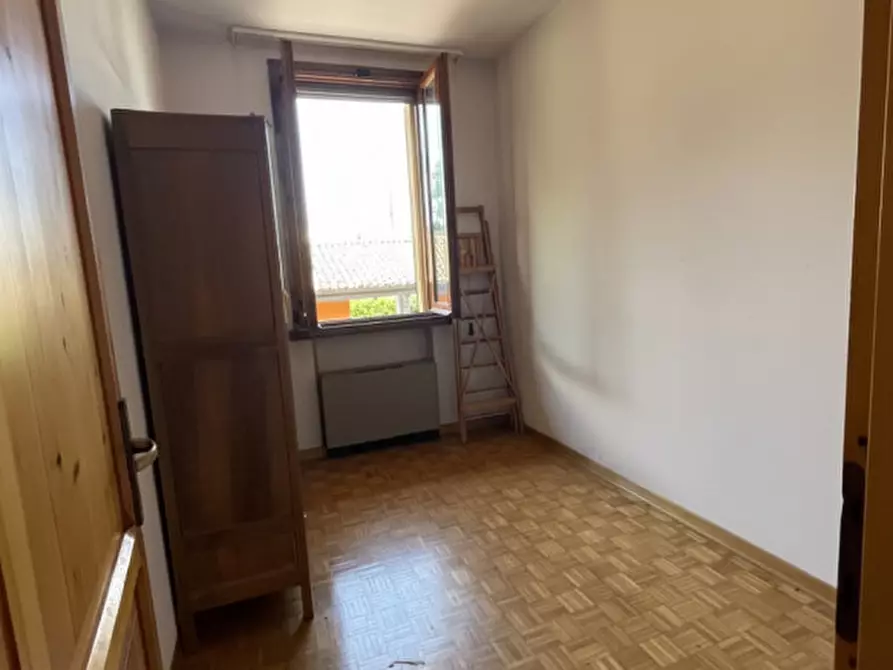 Immagine 17 di Villa in vendita  a Guastalla