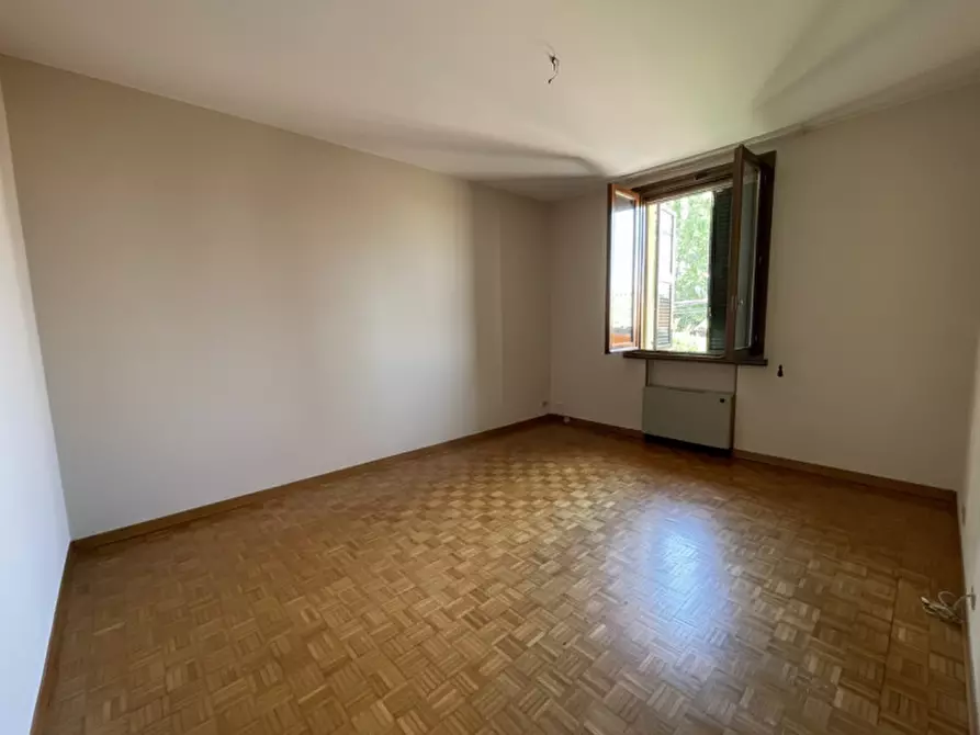 Immagine 20 di Villa in vendita  a Guastalla