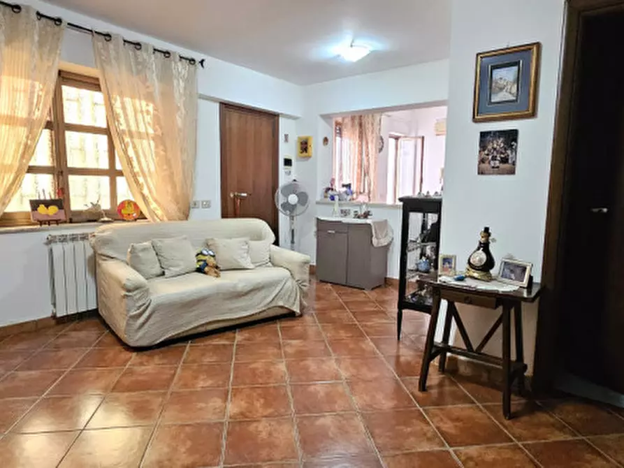 Immagine 10 di Appartamento in vendita  in Via Francesco Scherma 6/a a Palermo
