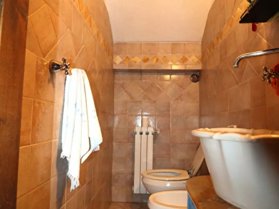 Immagine 27 di Casa indipendente in vendita  in San Pancrazio a Bucine