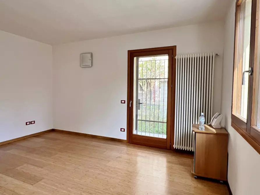 Immagine 24 di Casa indipendente in vendita  in Via Pizzardi a Vicenza
