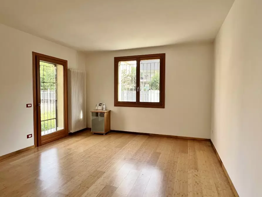 Immagine 31 di Casa indipendente in vendita  in Via Pizzardi a Vicenza