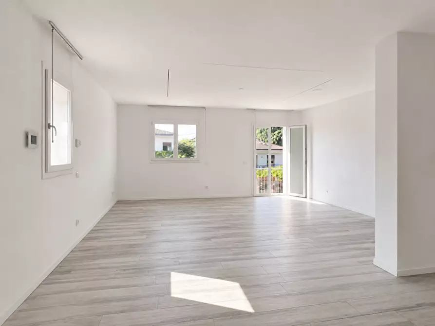Immagine 4 di Appartamento in vendita  in VIALE ANCONETTA a Vicenza