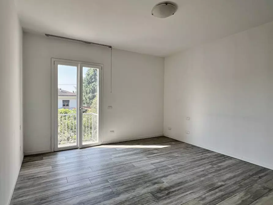 Immagine 11 di Appartamento in vendita  in VIALE ANCONETTA a Vicenza