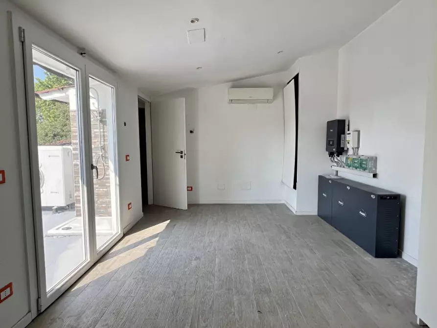 Immagine 21 di Appartamento in vendita  in VIALE ANCONETTA a Vicenza