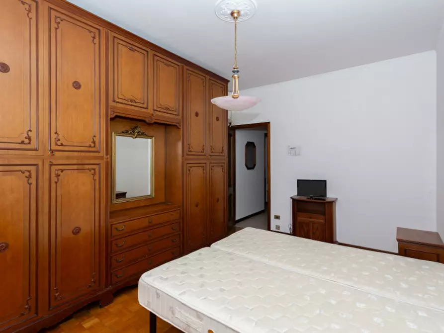 Immagine 28 di Appartamento in vendita  in Via Puccini  8 a Rho