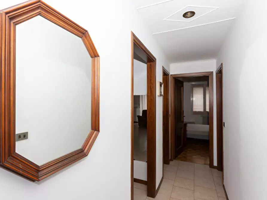 Immagine 36 di Appartamento in vendita  in Via Puccini  8 a Rho