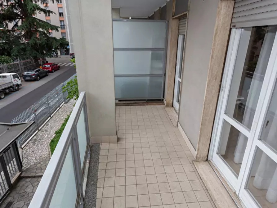 Immagine 40 di Appartamento in vendita  in Via Puccini  8 a Rho