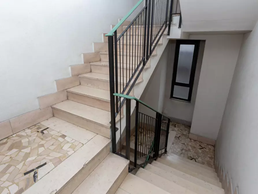 Immagine 46 di Appartamento in vendita  in Via Puccini  8 a Rho