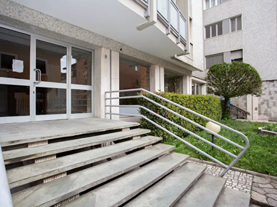 Immagine 47 di Appartamento in vendita  in Via Puccini  8 a Rho