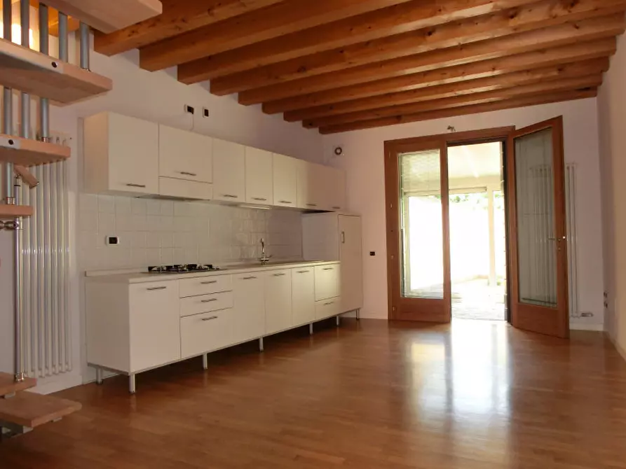 Immagine 6 di Casa indipendente in vendita  in Via Felice Polanzani a Noale