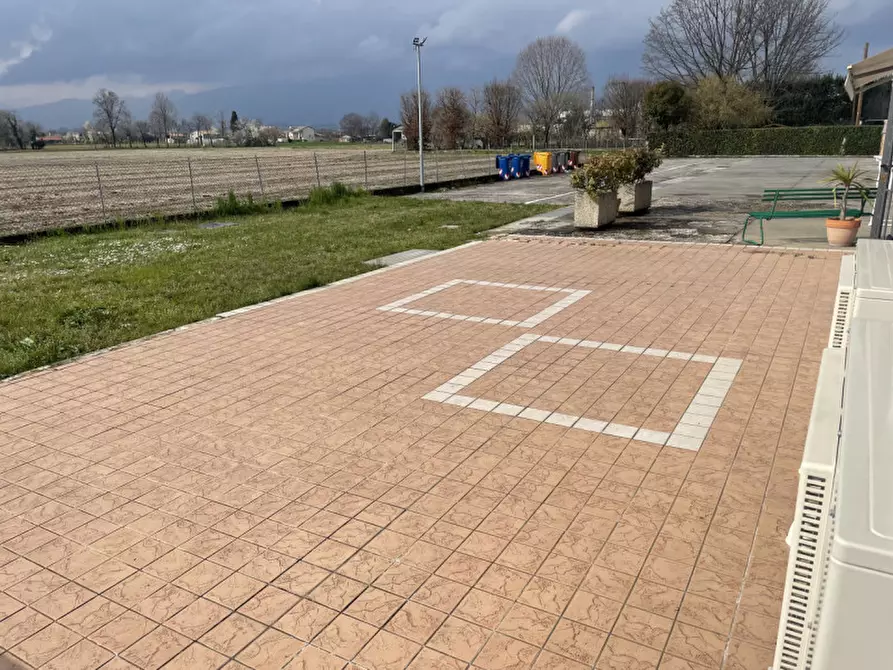 Immagine 18 di Attività commerciale in vendita  in VIA CASTELLANA a Altivole