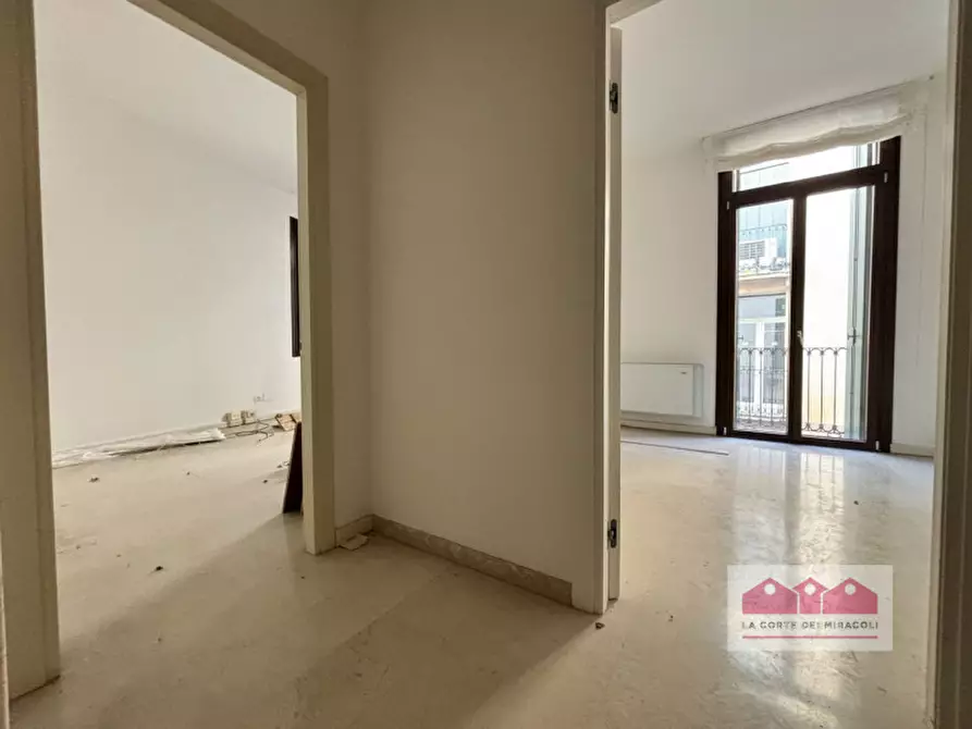 Immagine 11 di Ufficio in affitto  in Contrà frasche del gambero a Vicenza