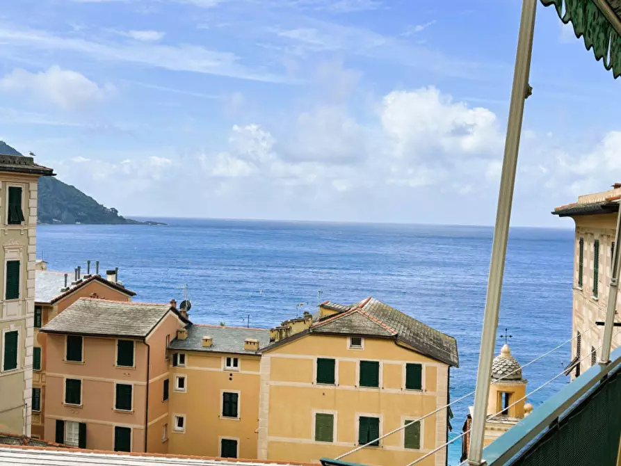 Immagine 1 di Appartamento in vendita  in Via della Repubblica a Camogli