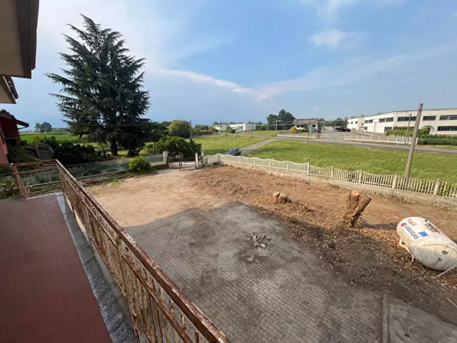 Immagine 4 di Villa in vendita  in Corso Vittorio Veneto, 84 a Rivarolo Canavese