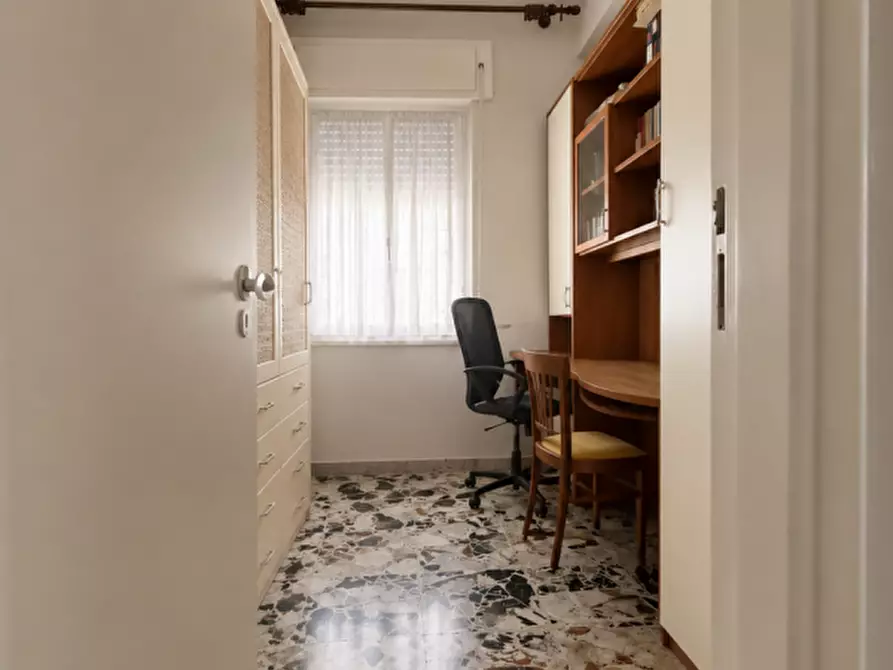 Immagine 10 di Appartamento in affitto  in Via dei Frassini a Roma