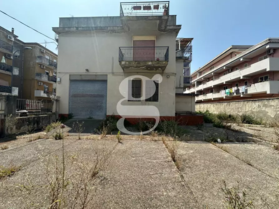 Immagine 3 di Attività commerciale in vendita  in Via Filippo Turati a Pace Del Mela