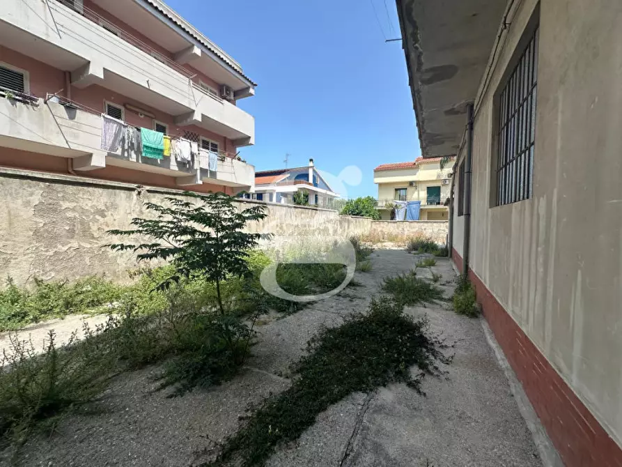 Immagine 9 di Attività commerciale in vendita  in Via Filippo Turati a Pace Del Mela