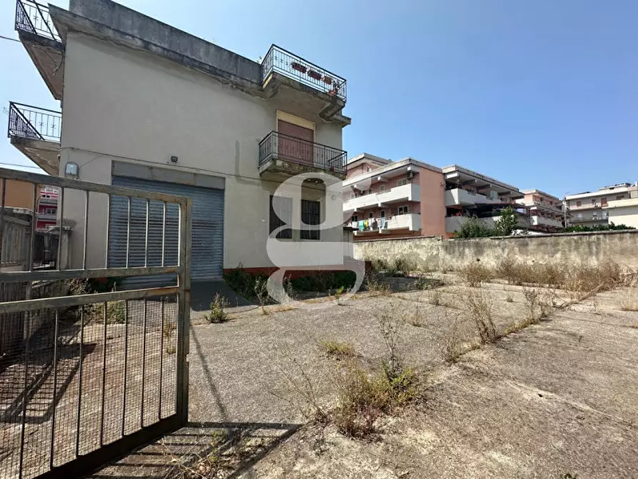 Immagine 35 di Attività commerciale in vendita  in Via Filippo Turati a Pace Del Mela