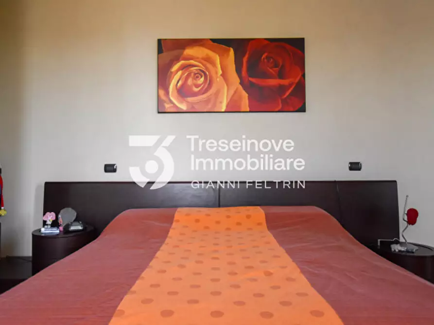 Immagine 19 di Attico in vendita  in Via Monsignor D'Alessi a Paese