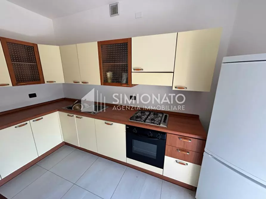 Immagine 6 di Casa indipendente in affitto  in VIA BATTISTI a Martellago