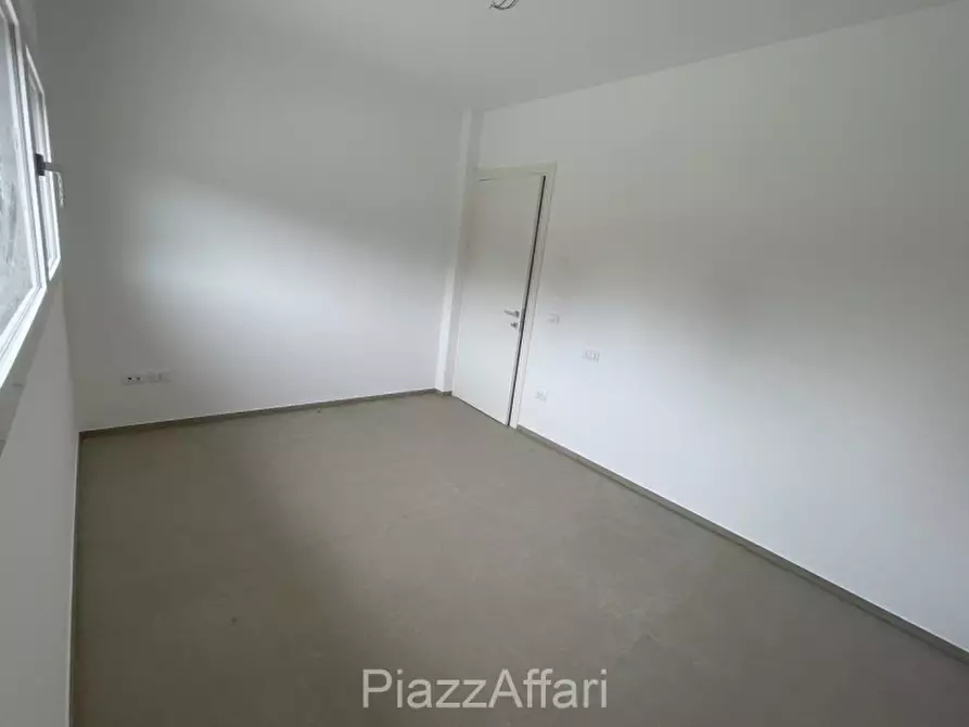 Immagine 14 di Casa bifamiliare in vendita  in Via Rovine a Campolongo Maggiore