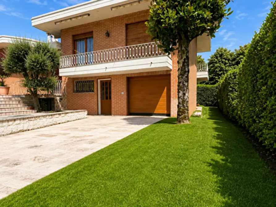 Immagine 2 di Casa indipendente in vendita  in Via Alessandro Volta 3 a Campo San Martino