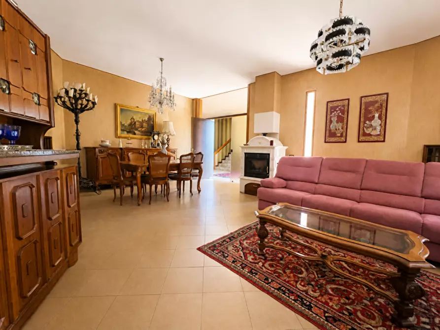 Immagine 7 di Casa indipendente in vendita  in Via Alessandro Volta 3 a Campo San Martino