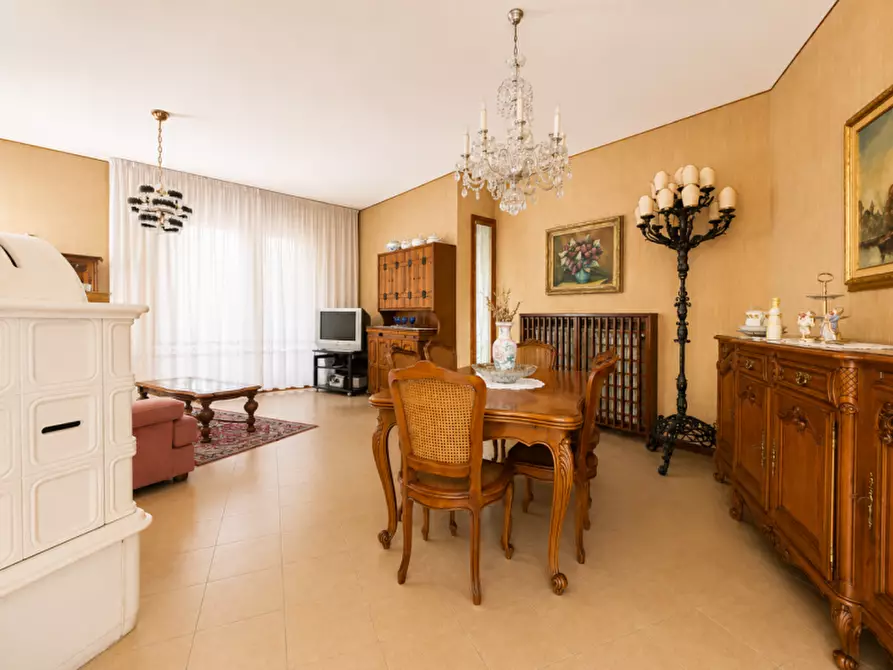 Immagine 8 di Casa indipendente in vendita  in Via Alessandro Volta 3 a Campo San Martino