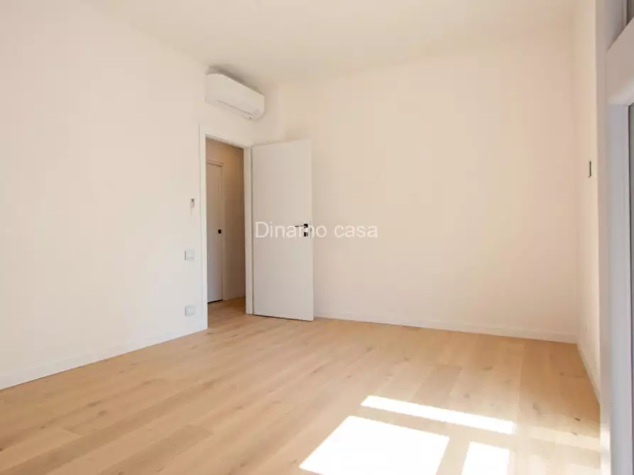 Immagine 13 di Appartamento in vendita  a Prato