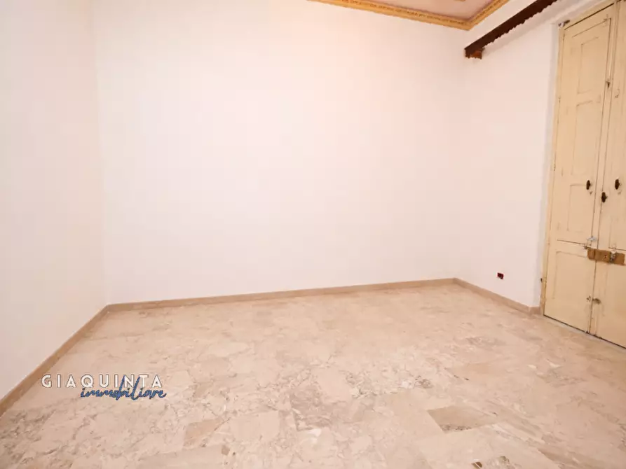 Immagine 5 di Casa indipendente in vendita  in Via Ventisette Novembre n. 20 a Palagonia