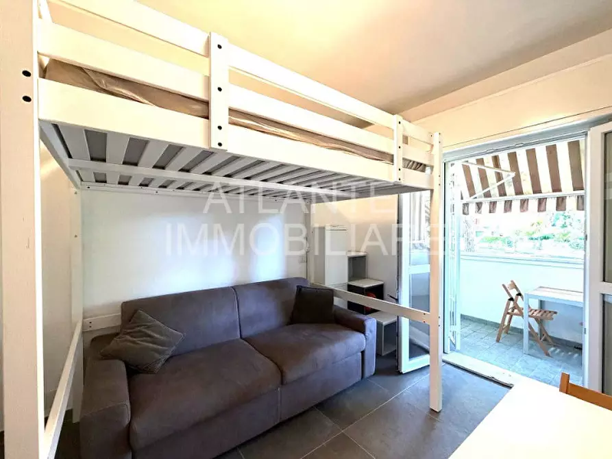 Immagine 7 di Appartamento in vendita  in Viale Montebianco a Riccione