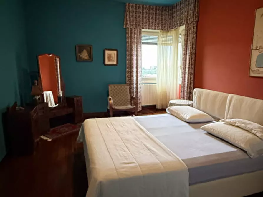 Immagine 3 di Villa in vendita  in Via Torquato Taramelli a Brescia