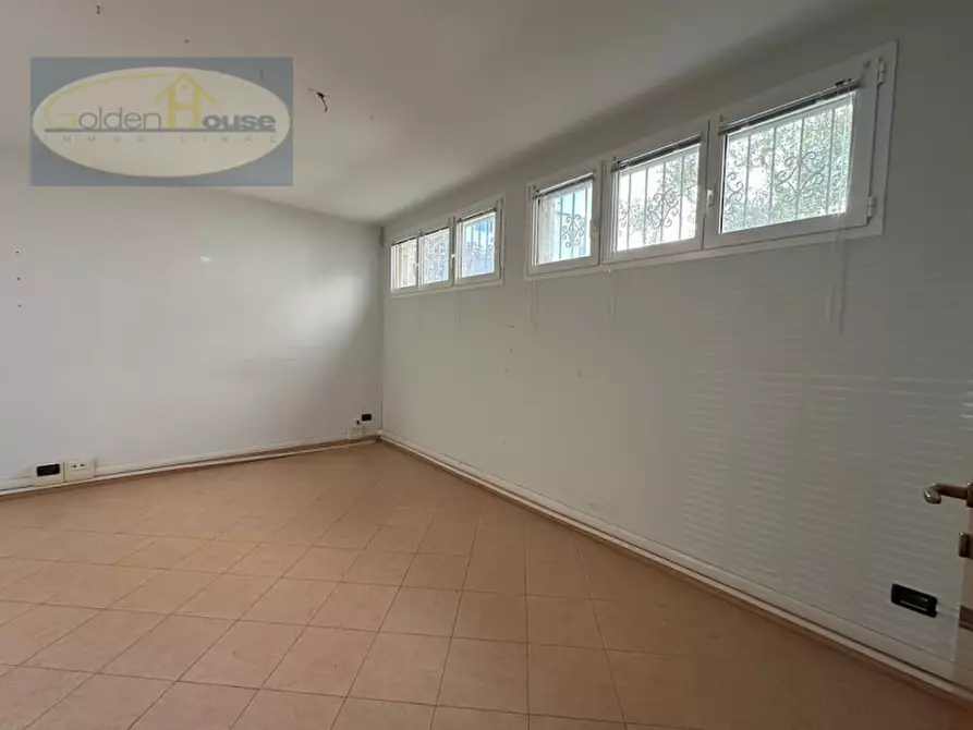 Immagine 4 di Appartamento in vendita  in Corso Giuseppe Mazzini 359 a Molinella