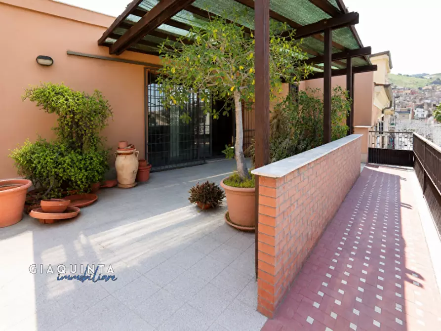 Immagine 9 di Casa indipendente in vendita  in Via Guglielmo Marconi n. 22 a Palagonia