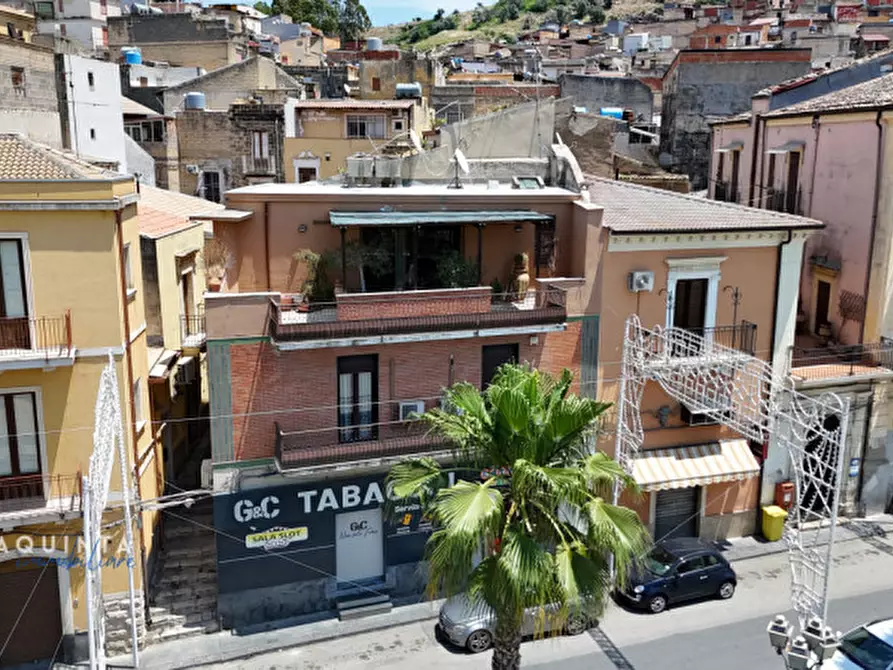 Immagine 18 di Casa indipendente in vendita  in Via Guglielmo Marconi n. 22 a Palagonia